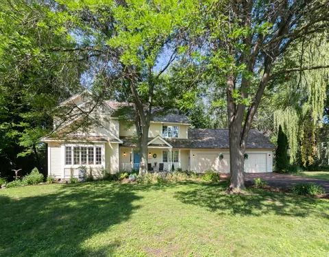 2015 Salem Ct, Orono, MN 55356