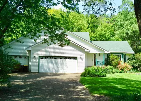 1860 Butler Ave, South Saint Paul, MN 55075