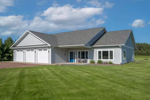 2571 11th St, Cumberland, WI 54829