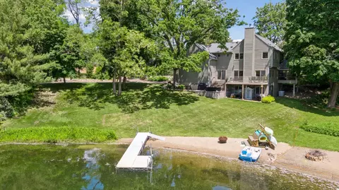 1311 Kingsview Ln N, Plymouth, MN 55447