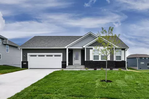 18881 Fillmore St NW, Elk River, MN 55330