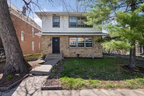 332 Quincy St NE, Minneapolis, MN 55413