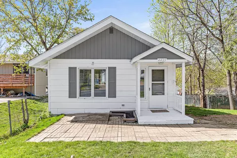 4425 Radnor Rd, Mound, MN 55364
