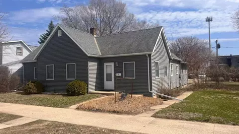 204 Court Ave, Park Rapids, MN 56470