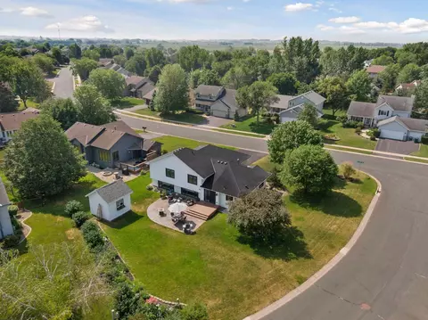 15725 Crystal Path, Rosemount, MN 55068