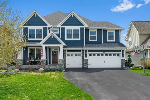 9148 Red Oak Trl, Woodbury, MN 55129