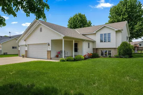 1980 Sunlight Ave SE, Owatonna, MN 55060