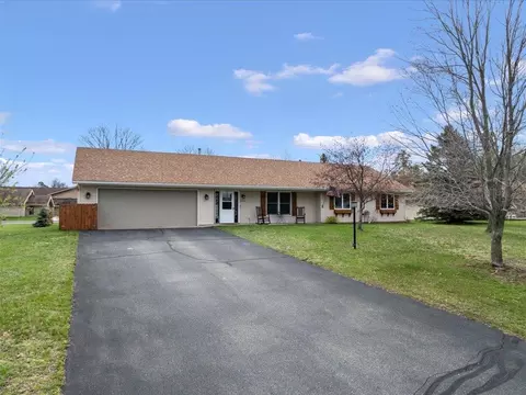 2403 Crestview Ln, Brainerd, MN 56401 photo 2
