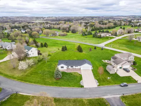 1090 Cedar Ridge Ln SW, Oronoco, MN 55960