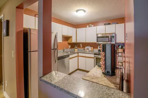 1871 Silver Bell Rd #212, Eagan, MN 55122 photo 7
