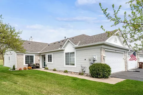 7571 Ojibway Park Ct, Woodbury, MN 55125