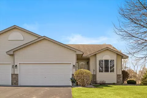 15933 Vale St NW, Andover, MN 55304