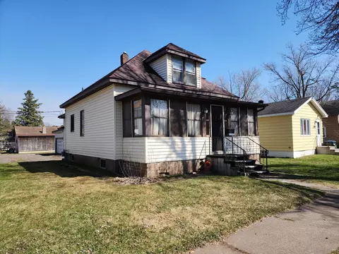 318 19th St, Cloquet, MN 55720