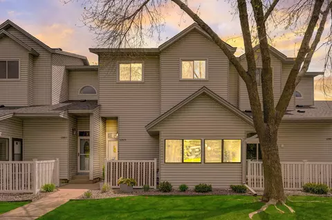 12879 82nd Pl N, Maple Grove, MN 55369