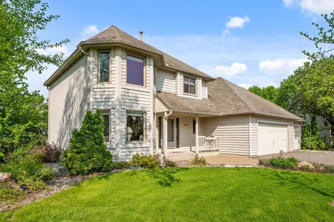8141 Peony Ln N, Maple Grove, MN 55311