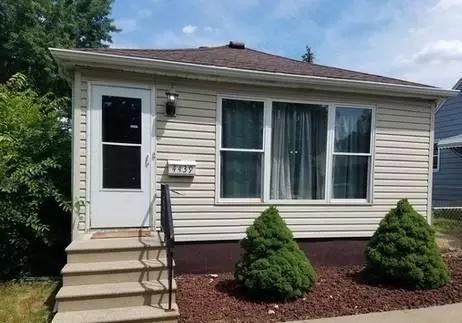 4439 2nd St NE, Columbia Heights, MN 55421