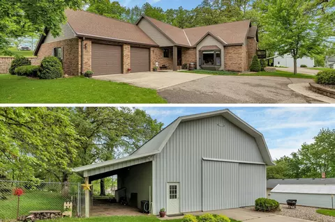 1624 2nd St S, Sauk Centre, MN 56378