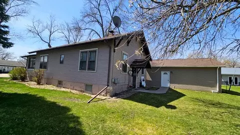 906 2nd Ave N, Wheaton, MN 56296 photo 5