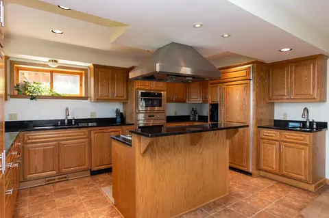 10700 River Ter, Bloomington, MN 55431 photo 5
