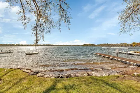 10591 120th St NW, Annandale, MN 55302