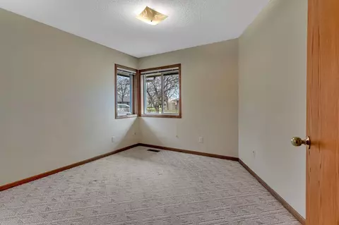 140 Par Ln, Cold Spring, MN 56320 photo 17