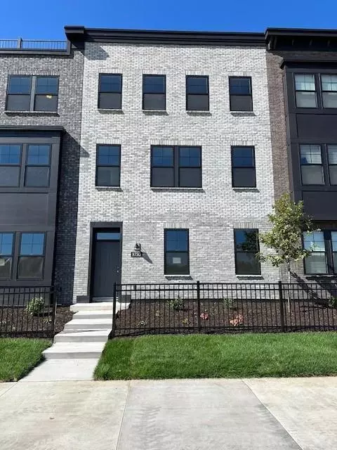 875 Falls Psge W #G, Saint Paul, MN 55116