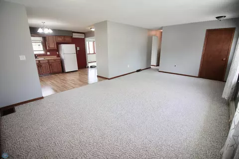 403 Ash Dr, Mooreton, ND 58061 photo 9