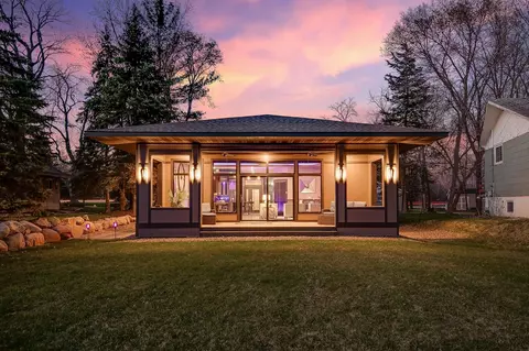7301 N Shore Trl N, Forest Lake, MN 55025