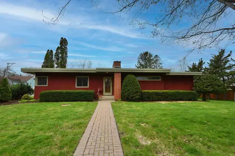 570 2nd Ave, Zumbrota, MN 55992