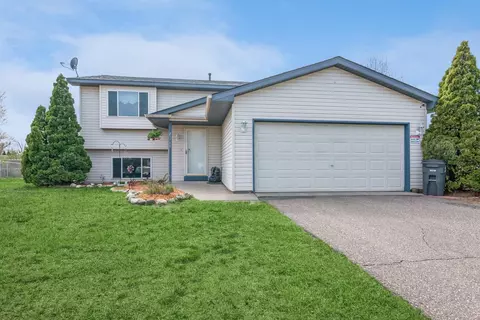 25788 10th St W, Zimmerman, MN 55398