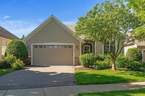 10779 Oak Grove Blvd, Woodbury, MN 55129
