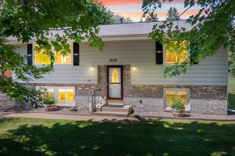 10110 96th Ave N, Maple Grove, MN 55369