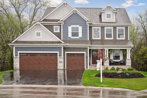 1939 Green Ash Dr, Carver, MN 55315