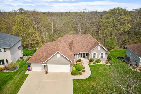 2639 Pine Ridge Blvd, Red Wing, MN 55066