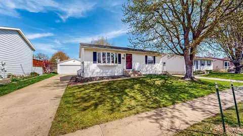 2047 49 12 St NW, Rochester, MN 55901