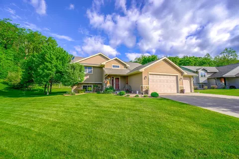 253 Glenmeadow St, River Falls, WI 54022