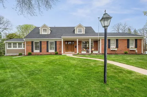 6605 Limerick Ln, Edina, MN 55439