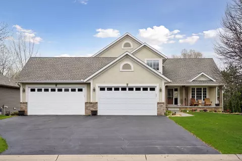 15500 Yakima Ct NW, Anoka, MN 55303