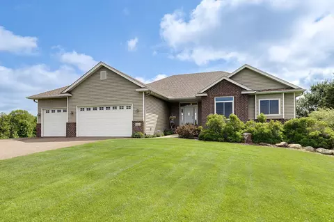 18821 Fontana St, Wyoming, MN 55092