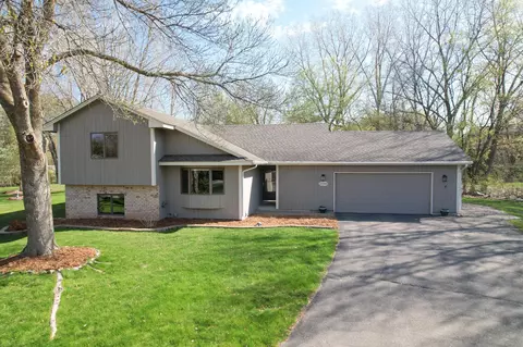 12340 52nd Ave N, Plymouth, MN 55442