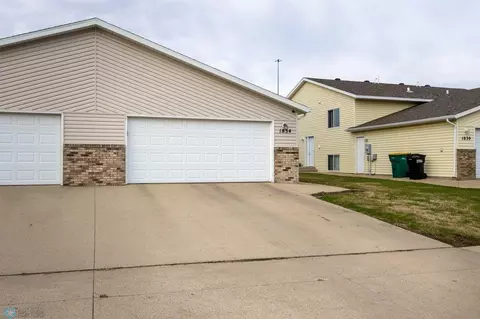 1834 10th St W, West Fargo, ND 58078