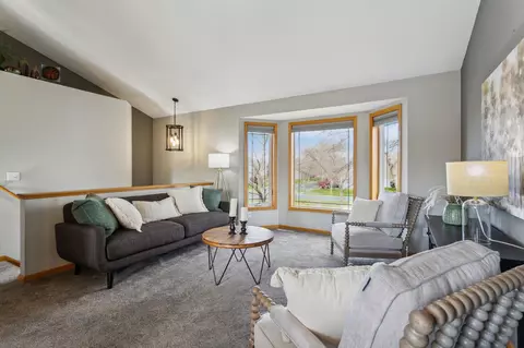 600 12th St, Farmington, MN 55024