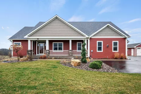 1535 97th Ave, New Richmond, WI 54017