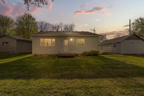 505 Birch Ave N, New Richland, MN 56072