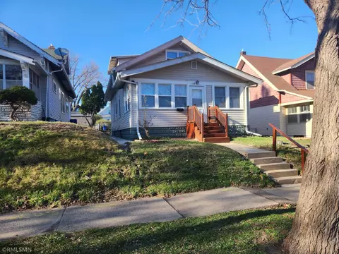 1123 Edmund Ave, Saint Paul, MN 55104