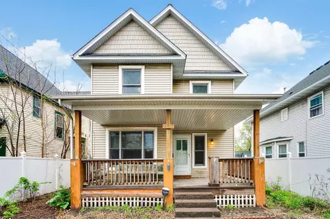 2730 Cedar Ave S, Minneapolis, MN 55407