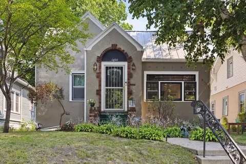 3426 Irving Ave N, Minneapolis, MN 55412
