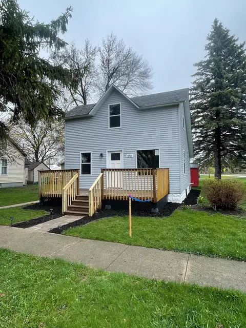 310 2nd St NE, Blooming Prairie, MN 55917
