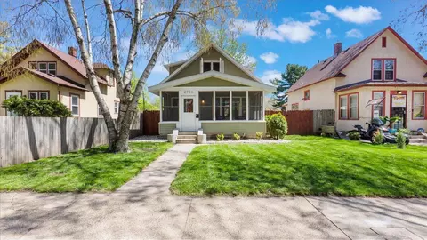 2726 Sheridan Ave N, Minneapolis, MN 55411
