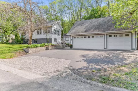 1530 N English St, Saint Paul, MN 55106